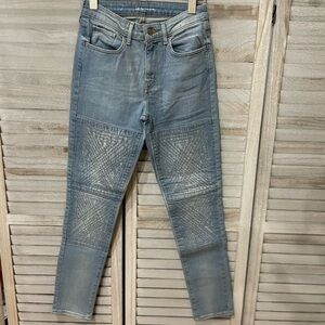 Levi's Denim Cropped Jeans with Textured Detail